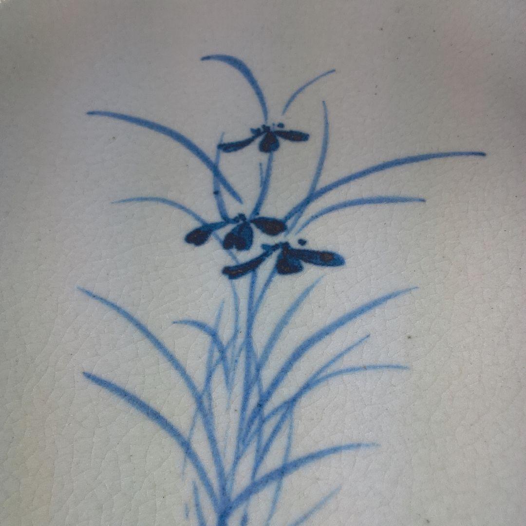 骨董１ 持ち手付き陶器皿 青い花柄中古