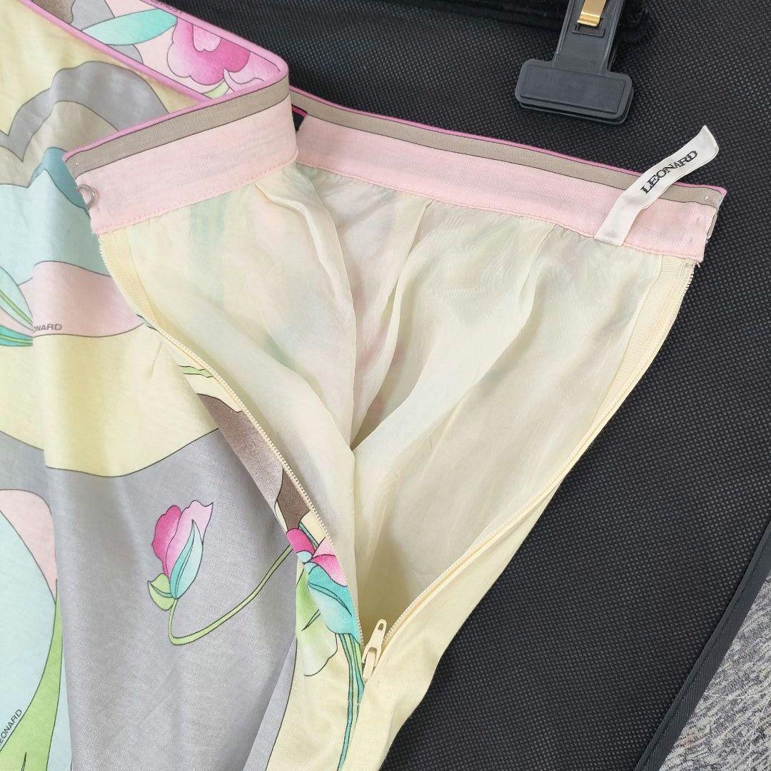 大きいサイズ タグ付き LEONARD 花柄 ロゴ スカート フラワー 裏地有り