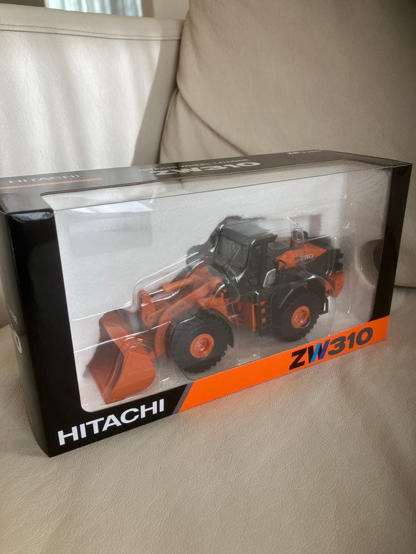 HITACHI ZW310 ミニチュア、模型