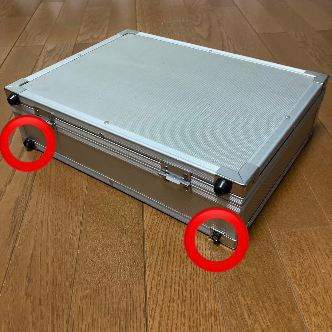 エフェクター4個　チューナー　パワーサプライ　エフェクターケース　まとめ売り