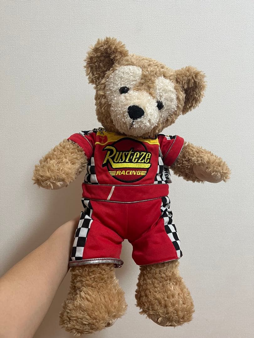 ダッフィー　ハワイ製　マックイーンコスチューム着用