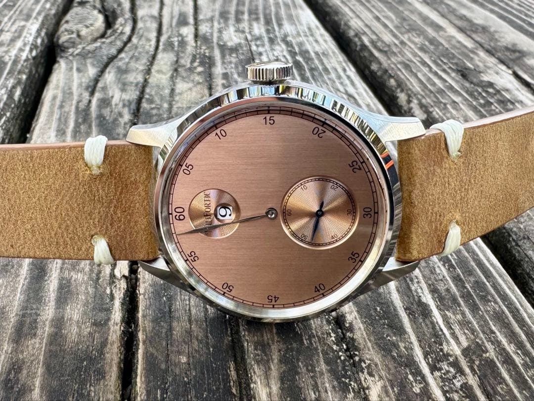 ジャンピングアワー搭載　 機械式自動巻き腕時計