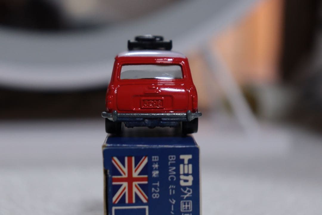 日本製　トミカ　外国車シリーズ　BLMC ミニ　クーパー　マークIII F8