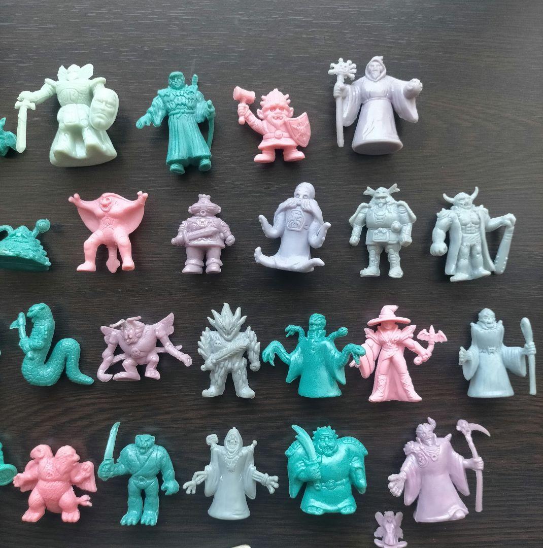 ネクロスの要塞フィギュア31体セットです。