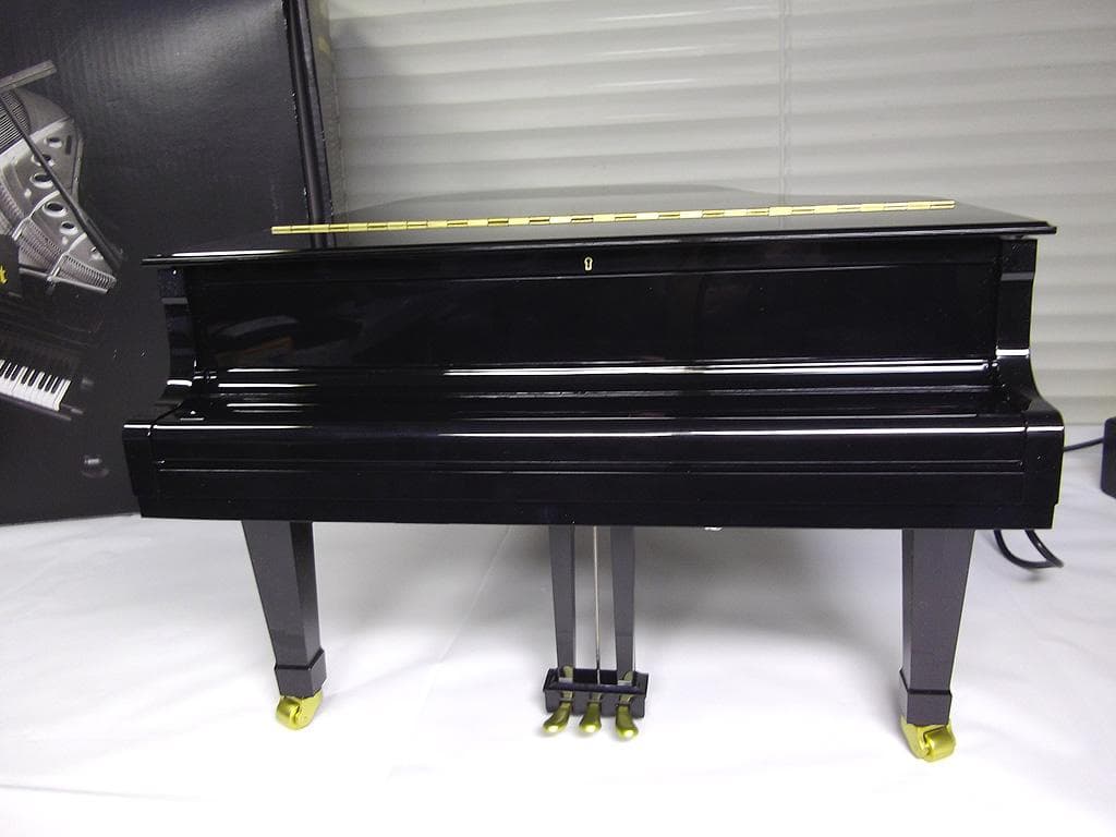 セガトイズ グランドピアニスト