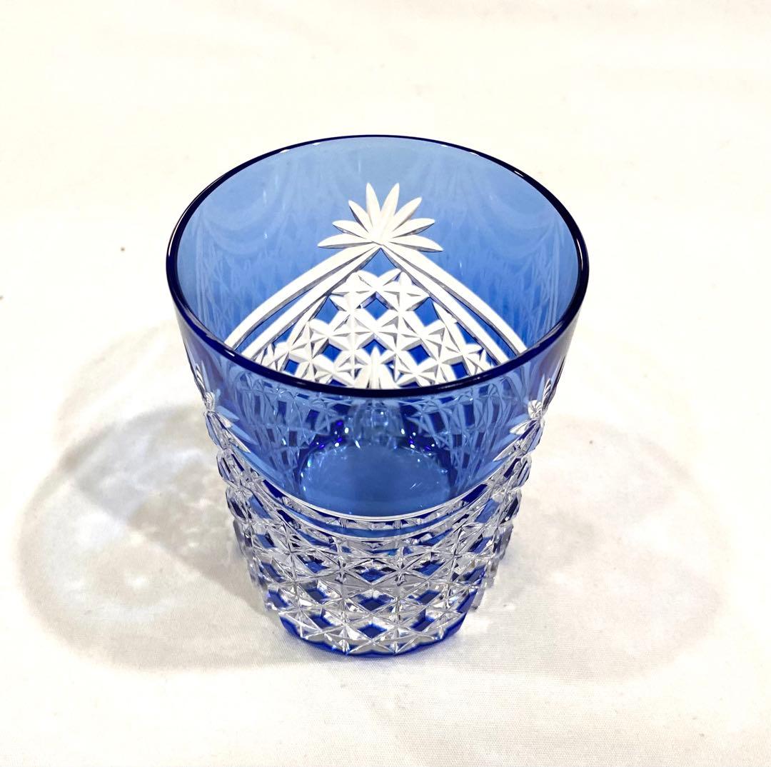 江戸切子／カガミクリスタルの重厚な ”幕襞に四角籠目紋” ペアロック