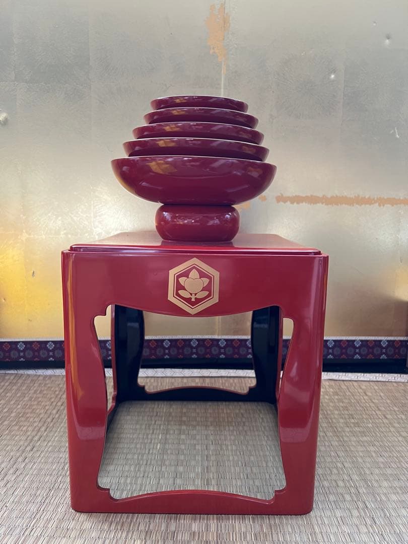 朱塗沈金鶴亀松竹梅文 盃台 五ツ組盃 木箱付