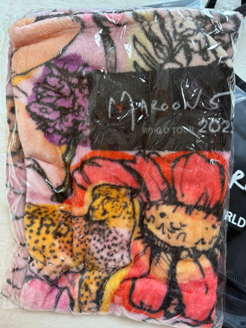 Maroon5 WORLD TOUR 2022 VIPSS限定