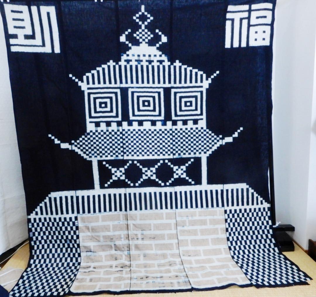 木綿・古布・明治期・手織り藍染・久留米絣・ビルヂング・5巾・一部草木染絣 木綿・古布・明治期・手織り藍染・久留米絣・ビルヂング・5巾・一部