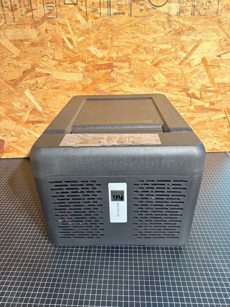 【未使用品】VERSOS ベルソス 9L 車載用冷蔵冷凍庫 VS-CB009