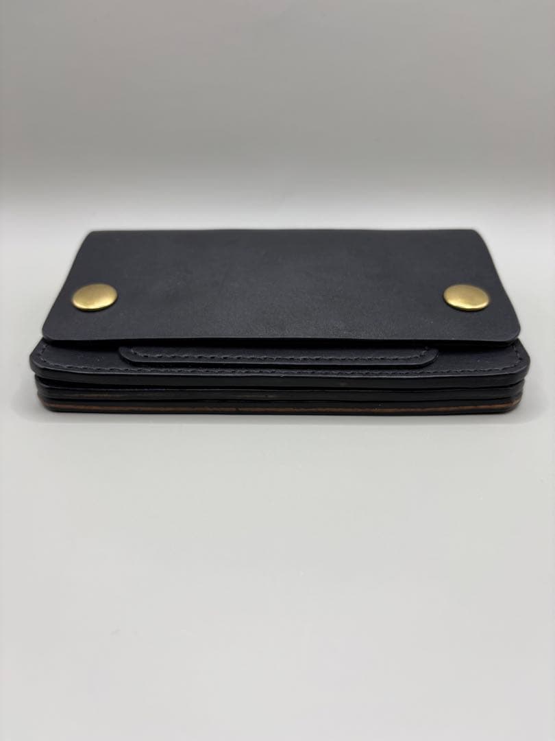 ミドルタイプトラッカーウォレット　ホースバット(GUIDI社)