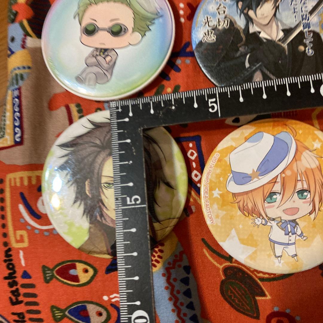 バラ売り可　アニメ　缶バッジ　30点セット