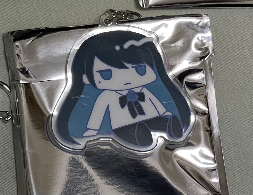 Ado よだか アクリルキーホルダー シークレット - メルカリ