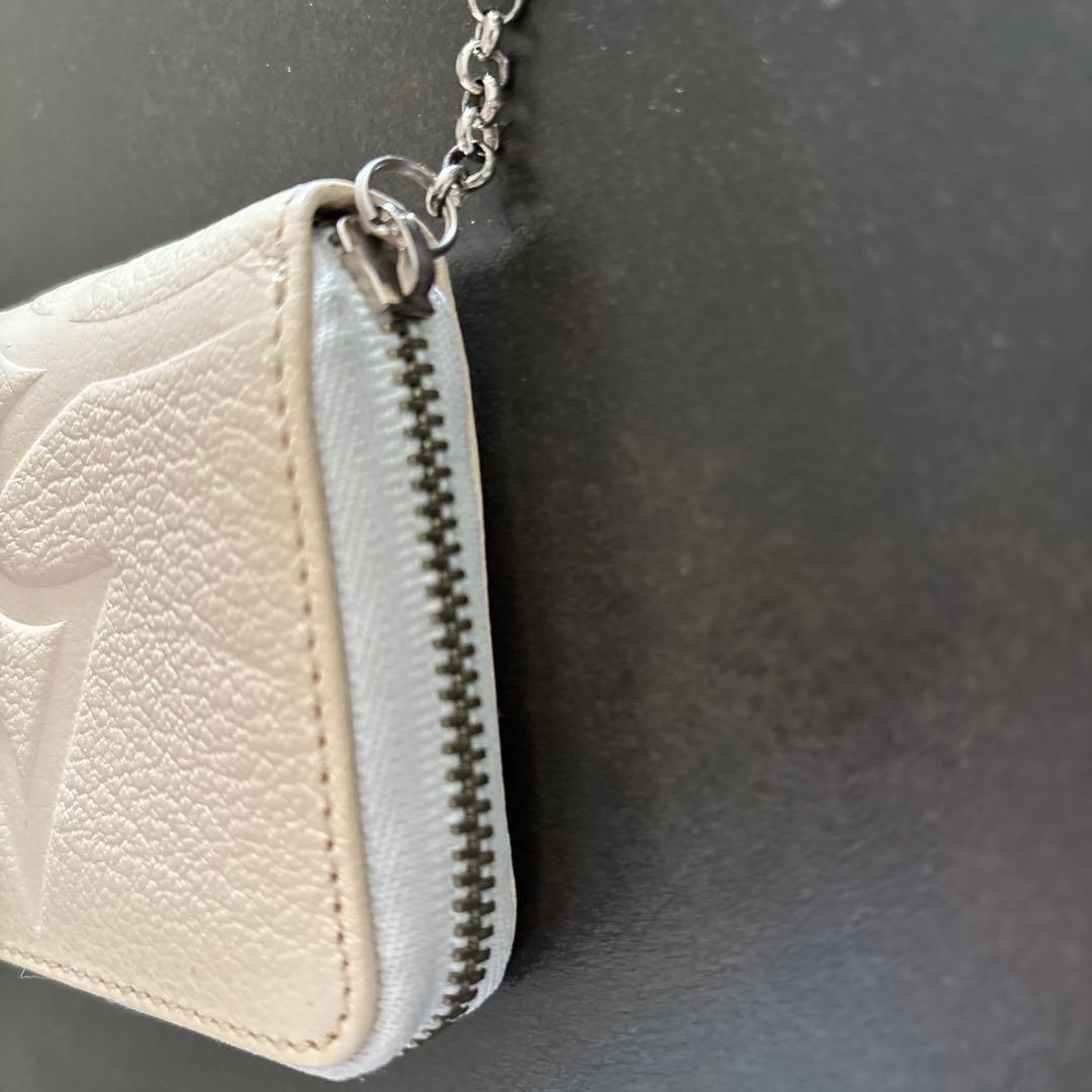 ヴィヴィアン・ウエストウッド財布