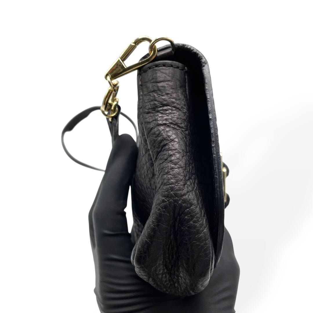 未使用級　レア　GIVENCHY ジバンシィ　ショルダーバッグ　ブラック　シボ革