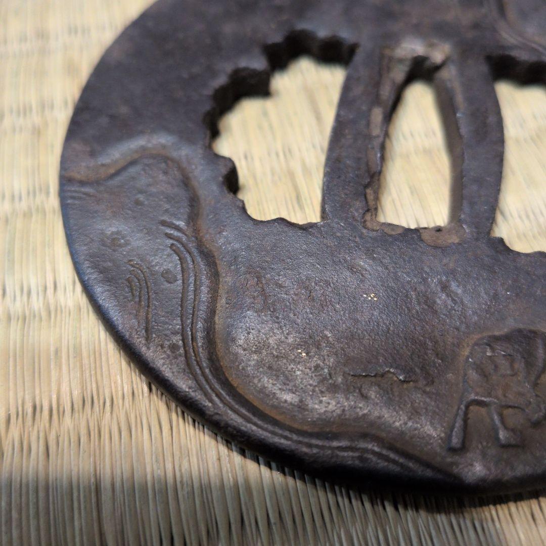 鍔　馬に人物　大刀用