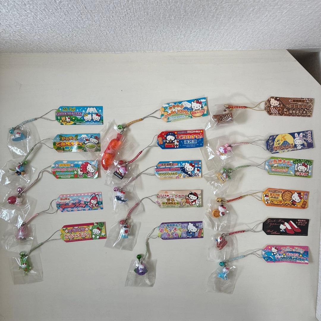 限定ご当地キティ根付け　まとめ売り