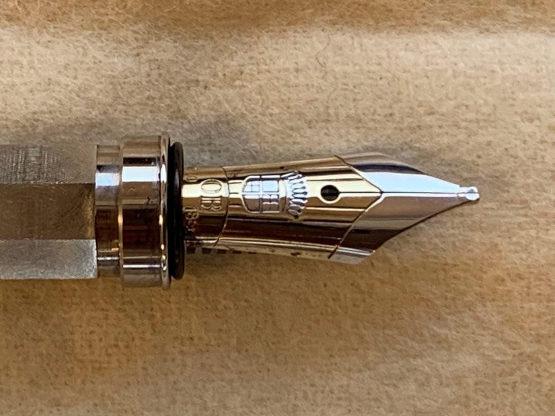 ファバーカステルイントゥイションレジン太軸万年筆18C OB