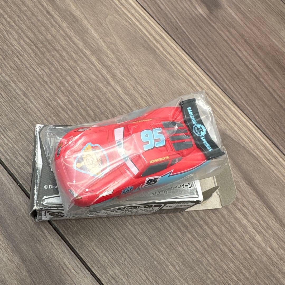 新品未使用　カーズトミカ　非売品　ライトニングマックィーン　アイスレーサータイプ