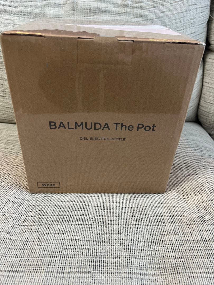 【新品・未開封】バルミューダ　ケトル　ホワイト