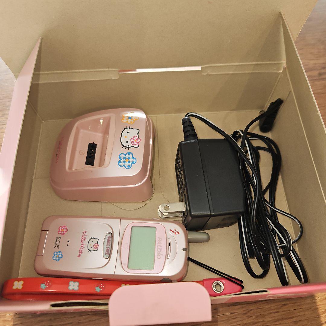 ハローキティ バルディオ313P PHS本体 充電器付き
