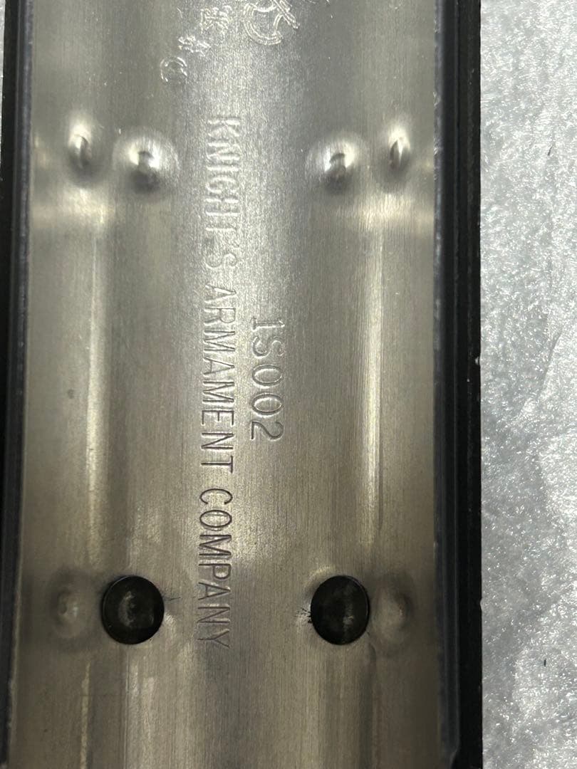 〈美品〉実物 Knight's Armament KAC ナイツ ハンドガード