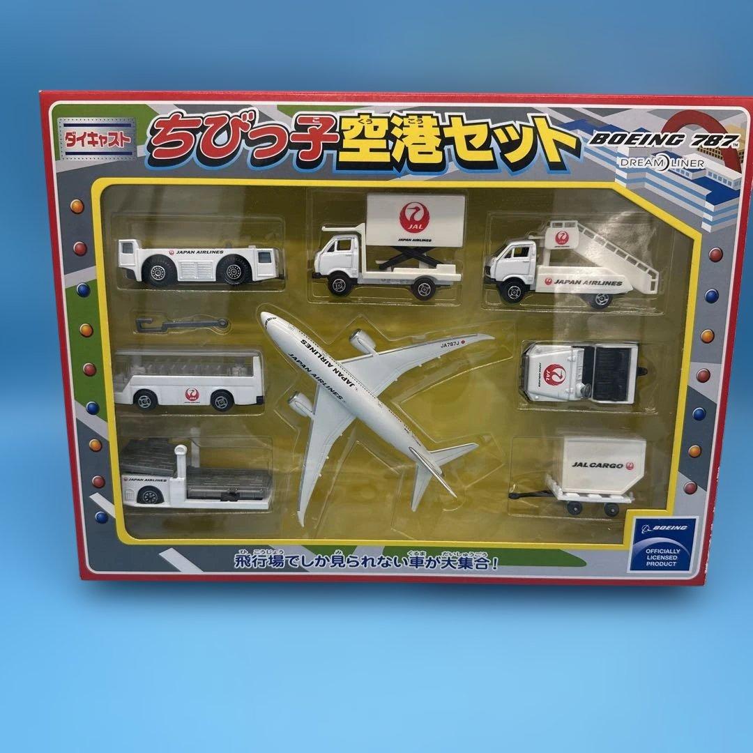 JAL ちびっ子空港セット その他飛行機多数 - メルカリ
