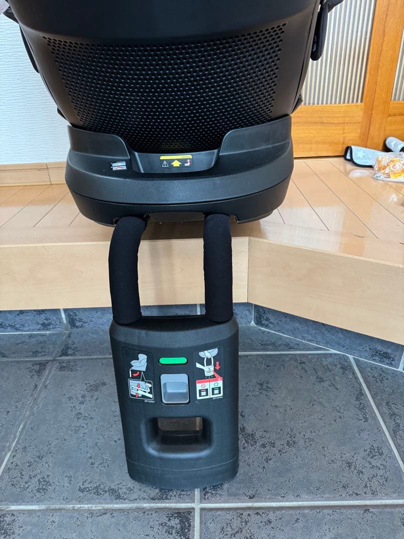 【美品】エールべべ クルット5i グランス ISOFIX 最上位モデル