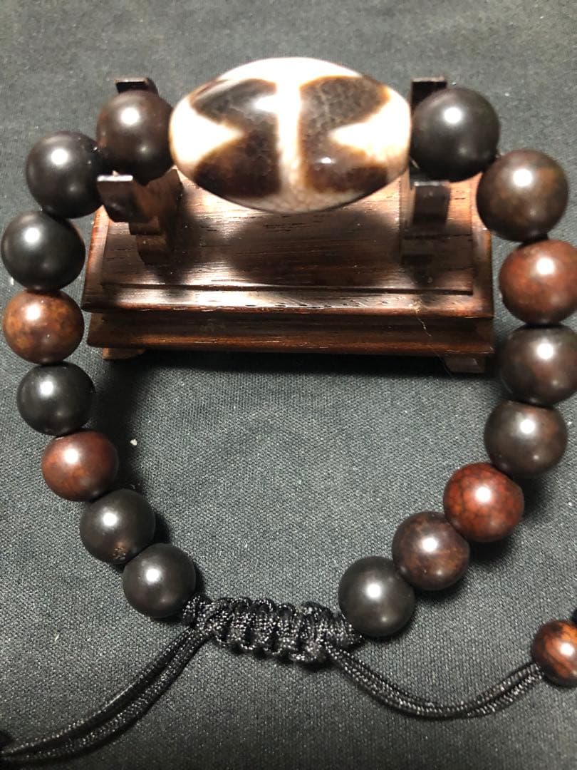 西蔵天珠‼️西蔵老礦龍紋米粒型双虎牙天珠老玉珠ブレスレット（念珠）