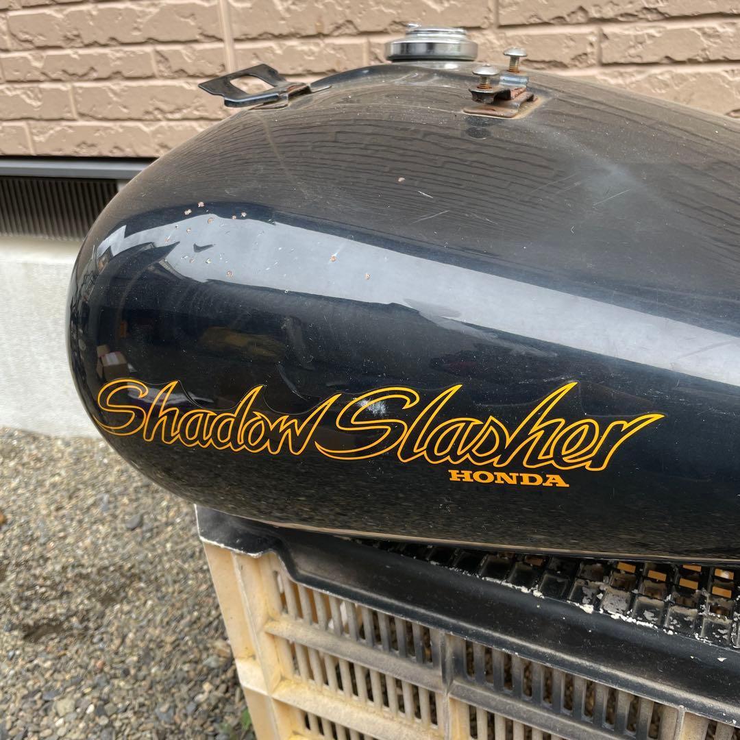 シャドウスラッシャー400 NC40 純正タンク - メルカリ