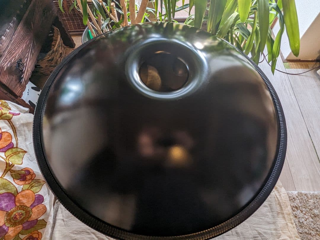 ☆10音ハンドパン53センチDマイナー ヨガ瞑想楽器