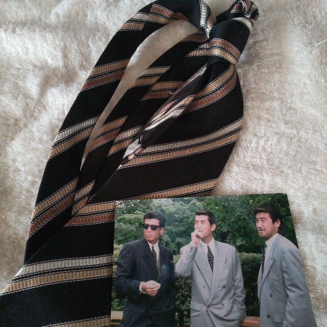 舘ひろし貴重ドルガバネクタイ