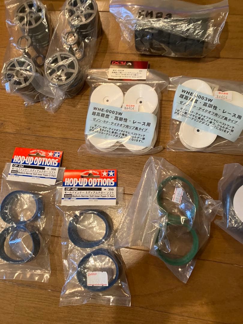 タミヤ他　タイヤホイール他パーツ多数
