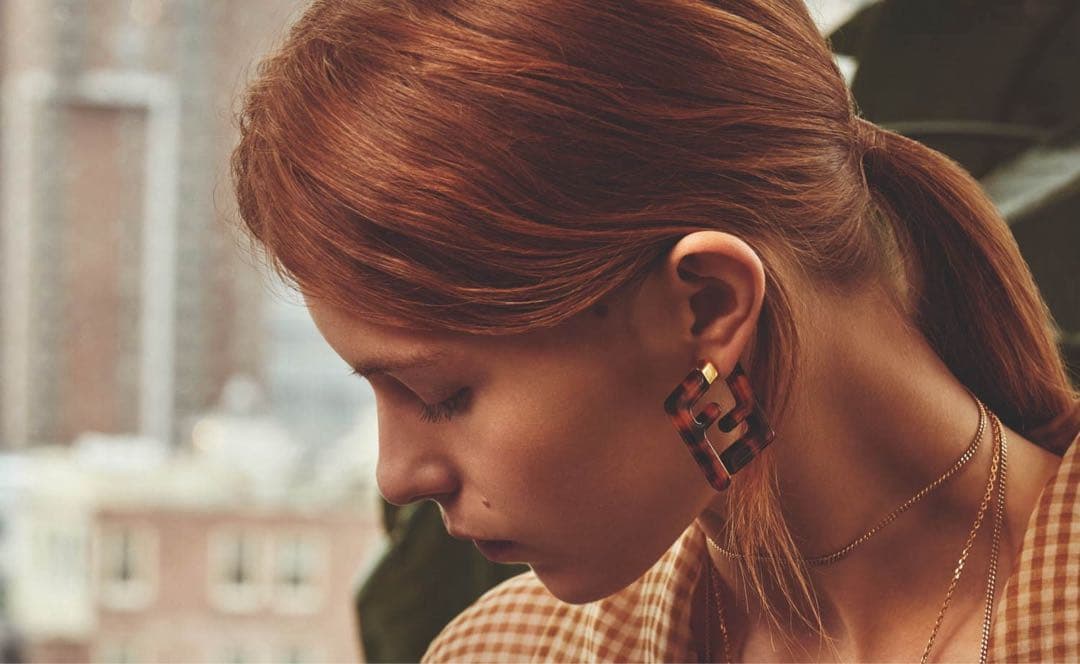 フェンディ FENDI FF イヤリング べっこう風