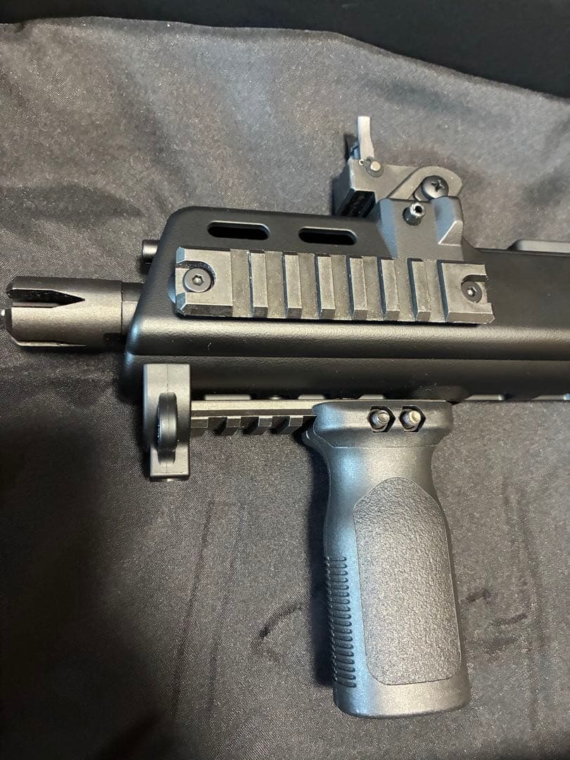 セール中！ 東京マルイ G36C Plus 電動ガン 純正マガジン＋1 他