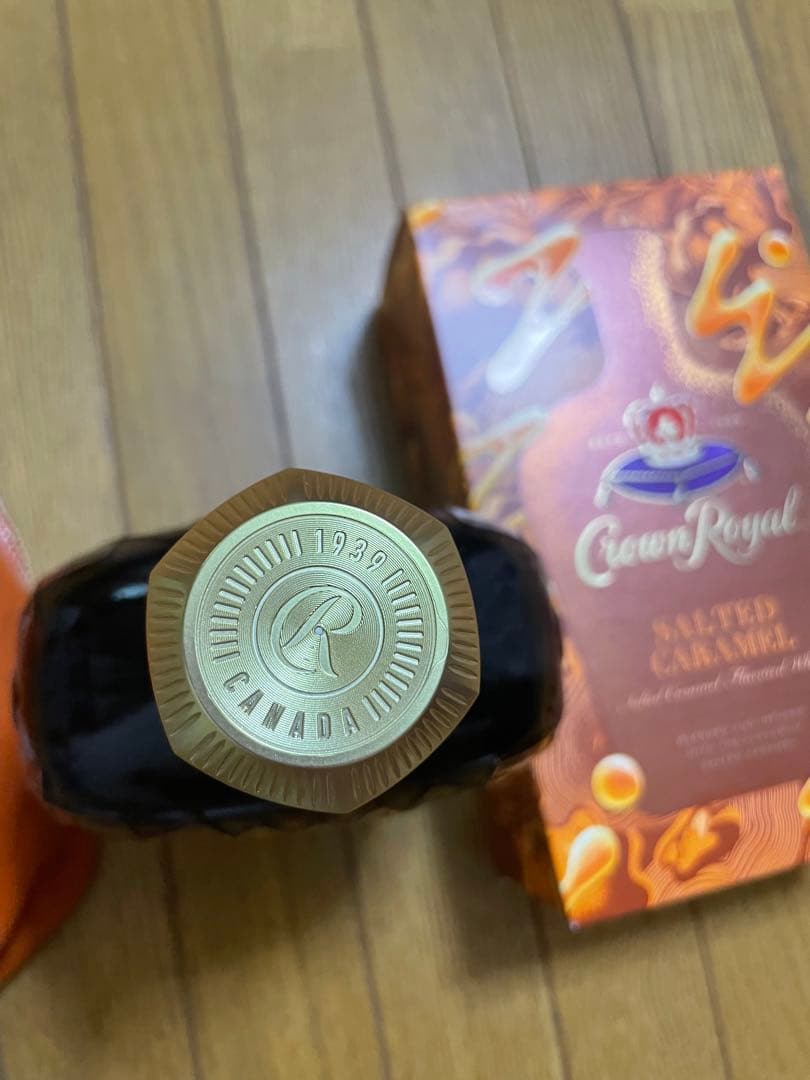 Crown Royal Whisk クラウンローヤル ウィスキー 塩キャラメル味