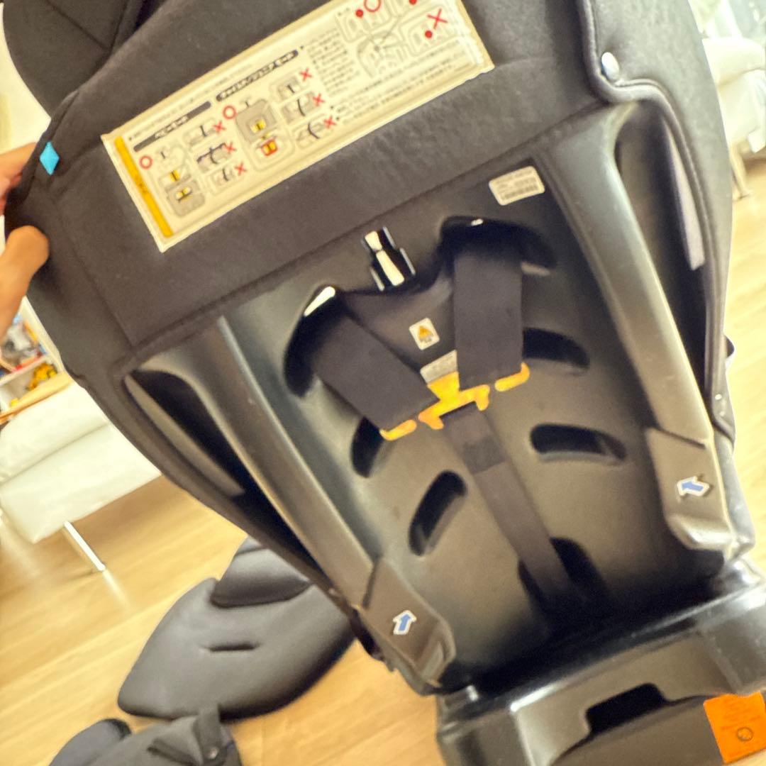 Combi ウィゴーロングムーバーシリーズ チャイルドシート 美品