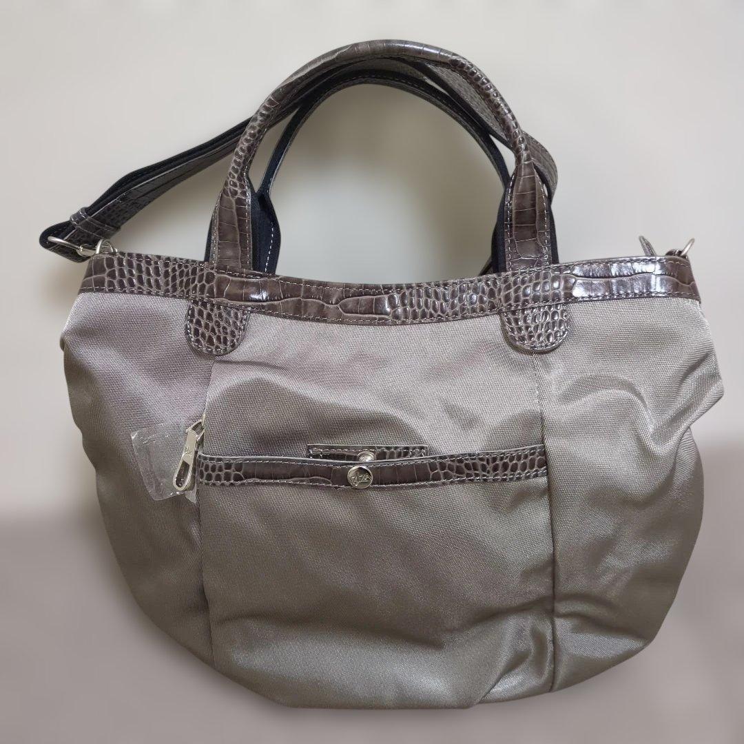 イビサ　イビザ　 ショルダーバッグ 　新品未使用　2ウェイ