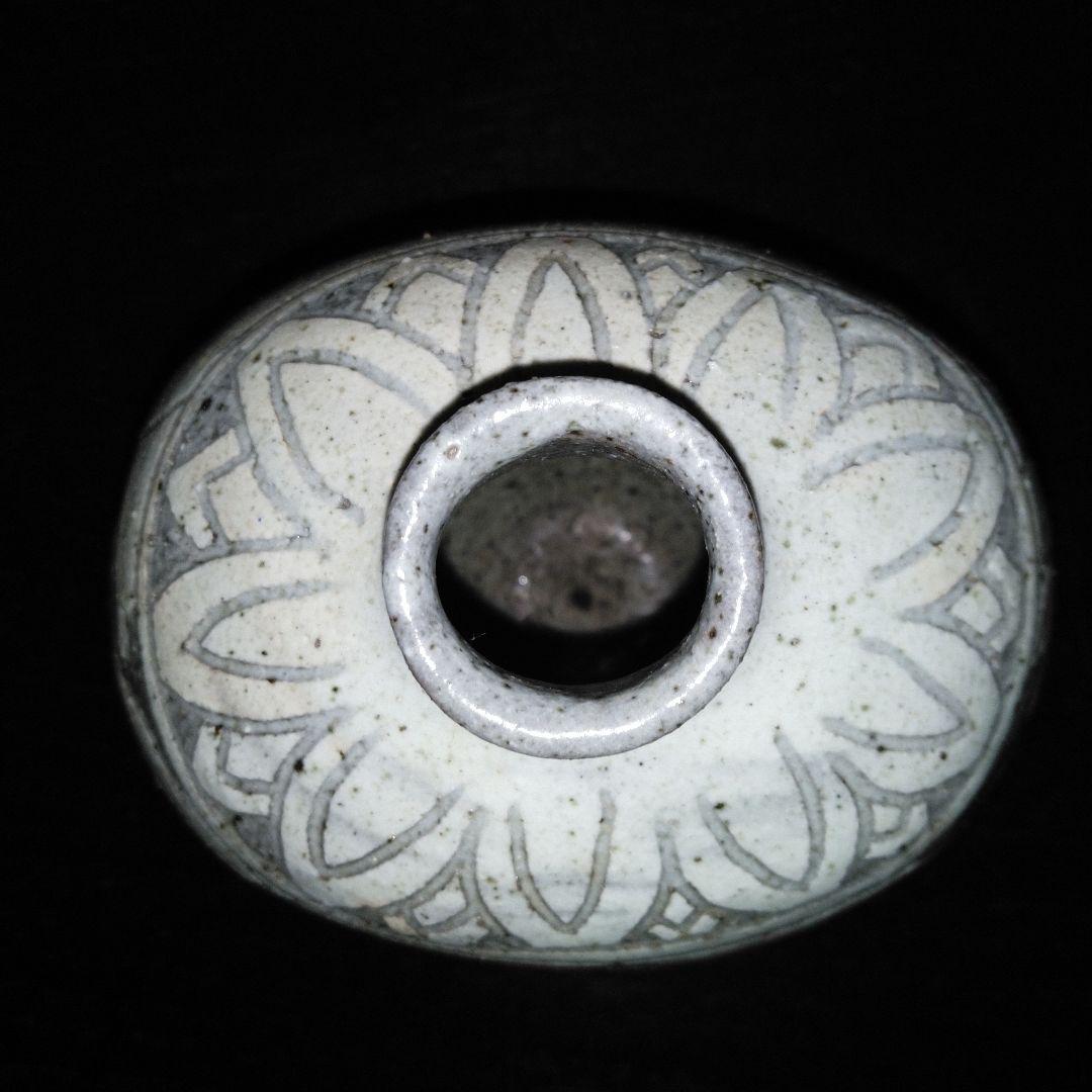 NO406 粉青沙器　魚絵壺　韓国陶器