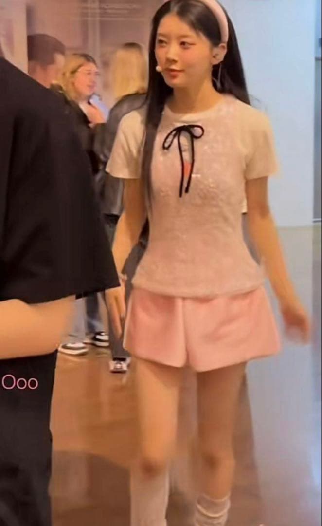 GANNI スパンコールタンクトップ ピンク