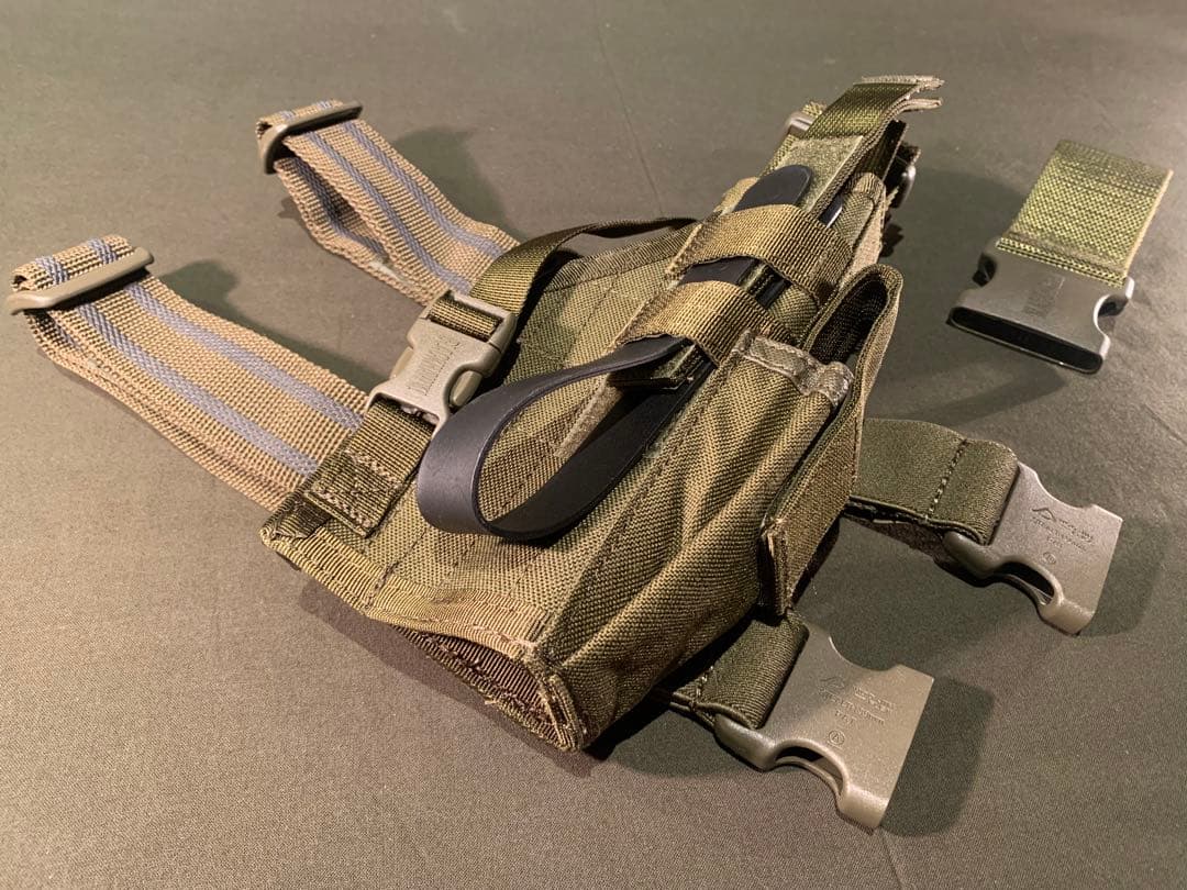 米軍実物 Aimpoint グースネックマウント M4 M16 AIMPOINTの