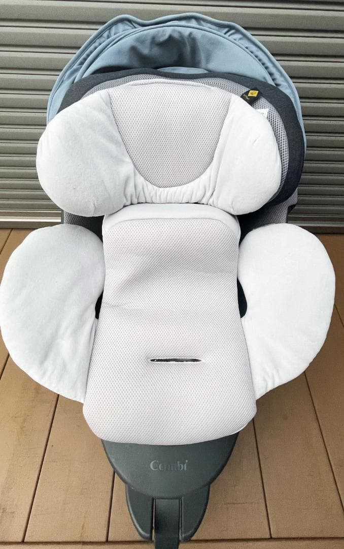 Combi チャイルドシート　THE S シリーズ