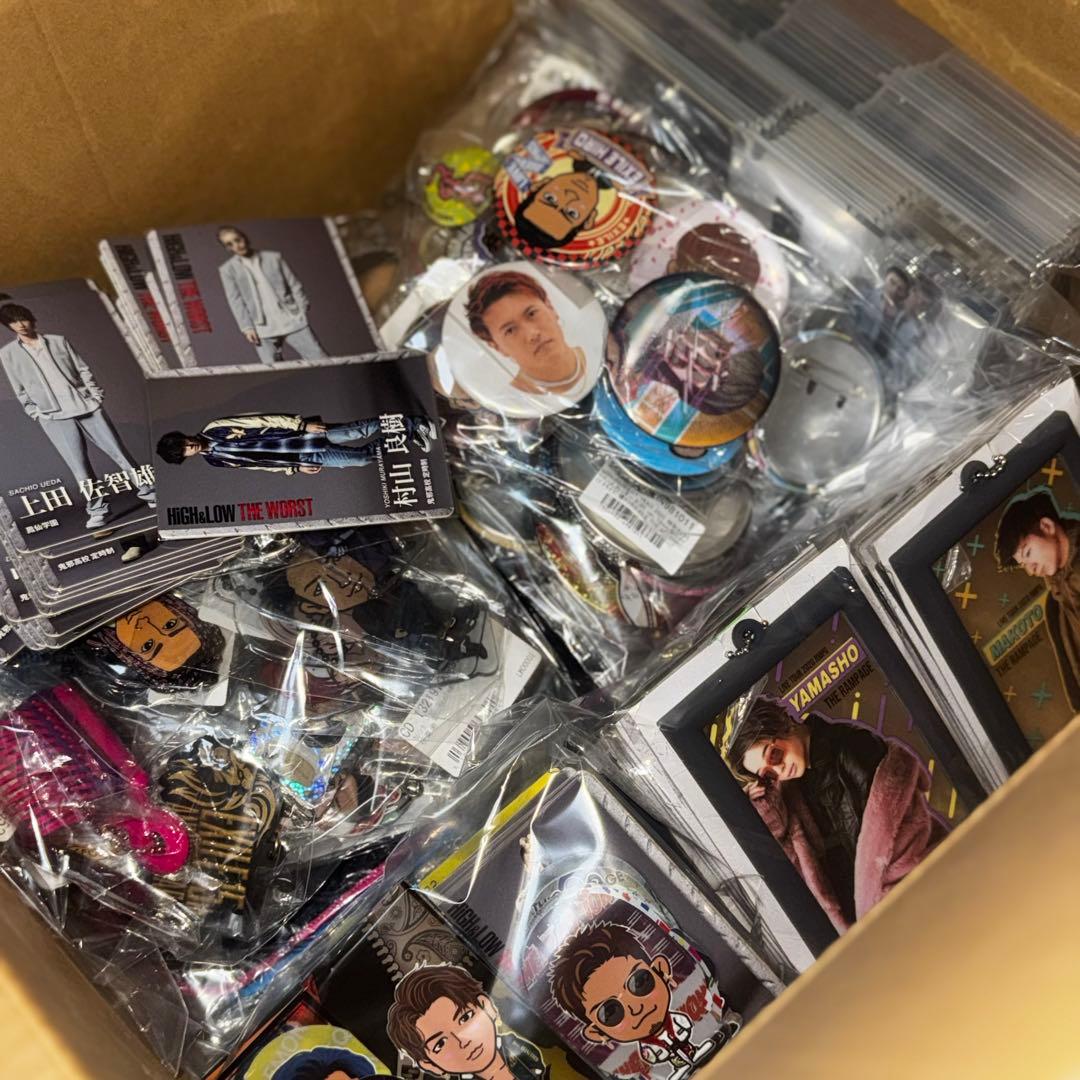 LDH グッズ カード 千社札 アクスタ フォトキー まとめ売り - メルカリ