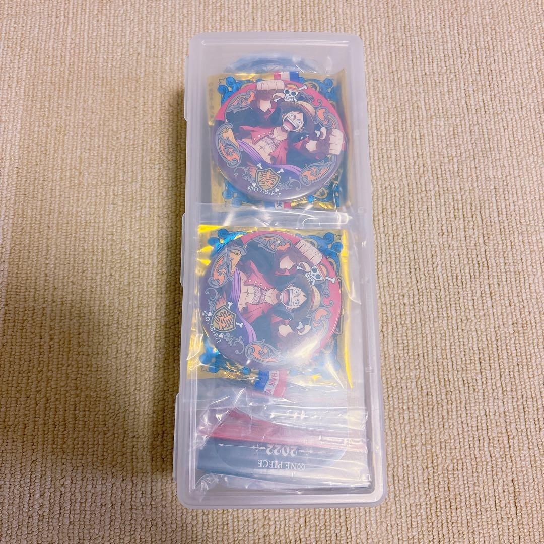 日本限定ONE PIECE ルフィ ロー サボ エース 輩缶バッチ 53個セット