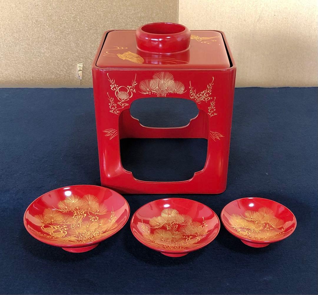 《R》輪島塗 屠蘇器 三ツ揃 沈金松竹梅 木製漆器 木箱　251218か1