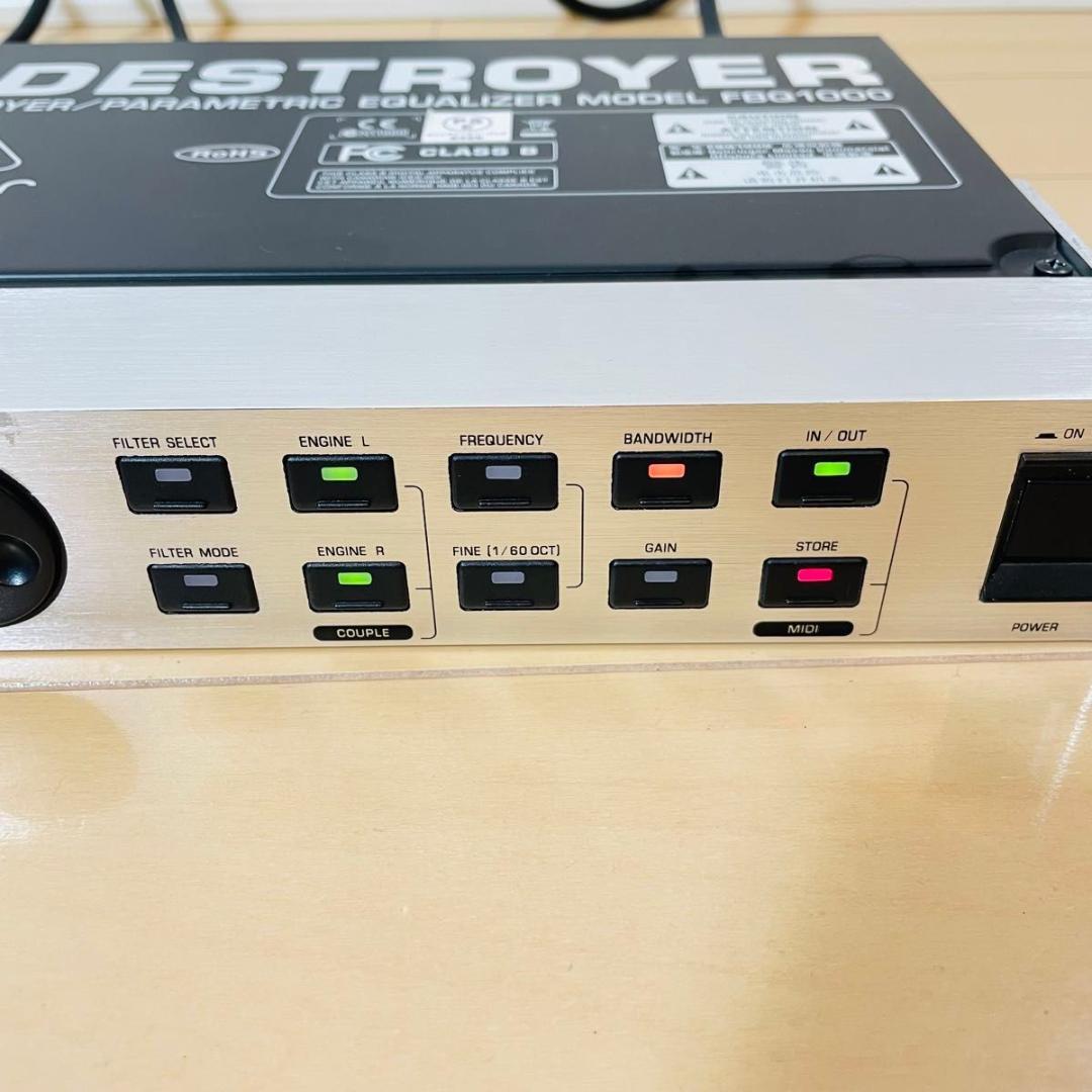 【美品】BEHRINGER FBQ1000 フィードバックサプレッサー