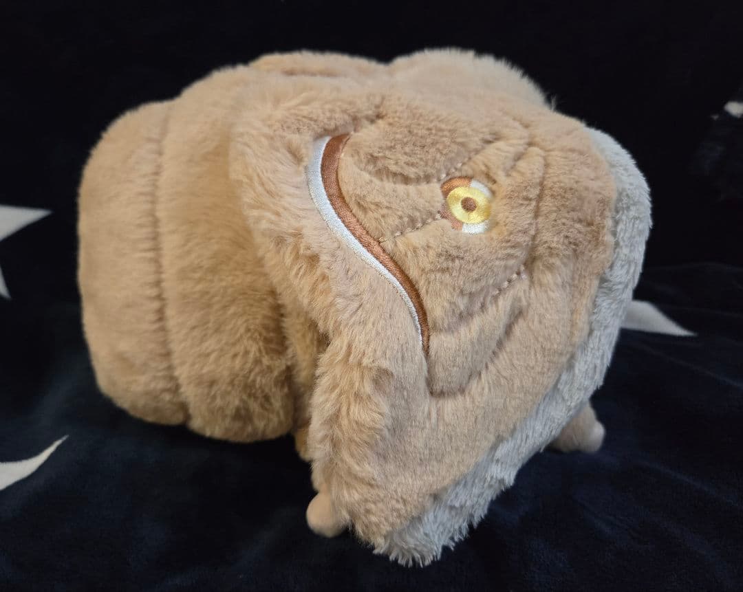 モスのいる日常 ぬいぐるみ ヤママユガ系モス