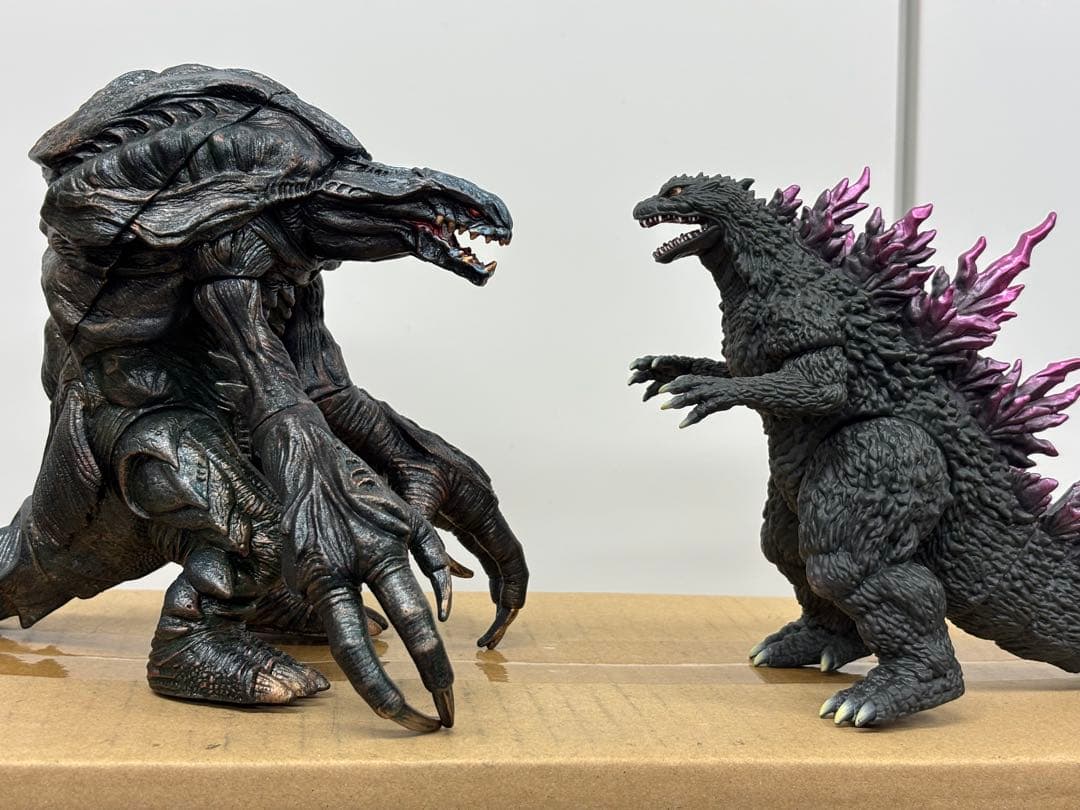 ゴジラ怪獣　オルガ　リペイント