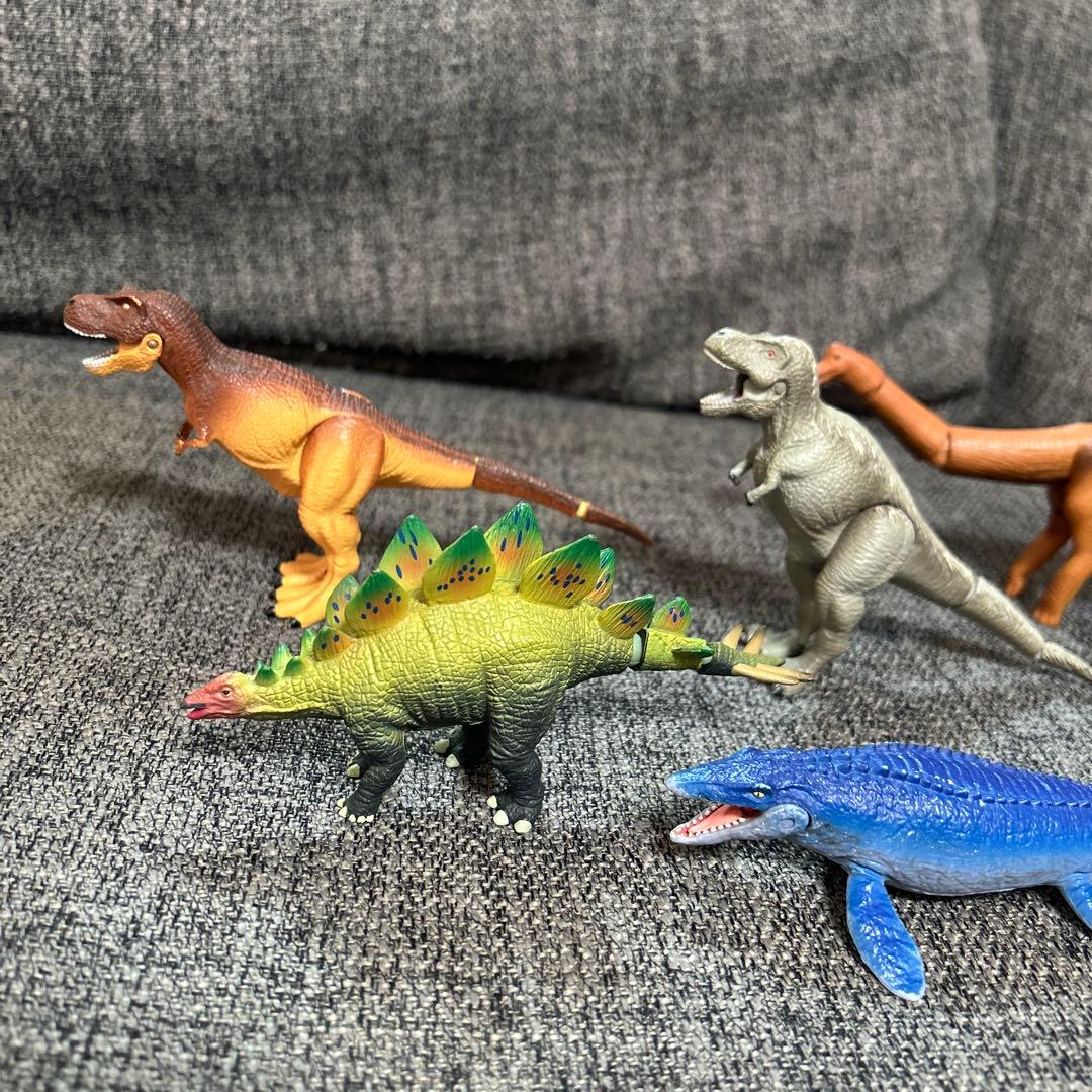 アニア等　フィギュアなど大量まとめ売り