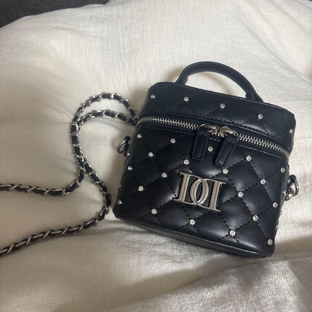 Darich キルティングビジュースクエアミニバッグ 黒